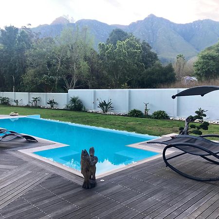 A Riverbed Guesthouse スウェレンダム エクステリア 写真