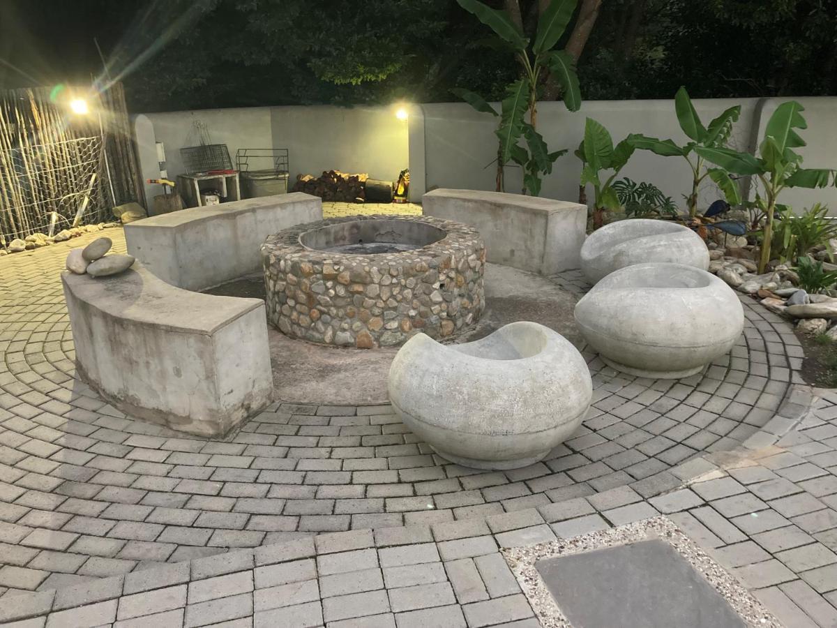 A Riverbed Guesthouse スウェレンダム エクステリア 写真