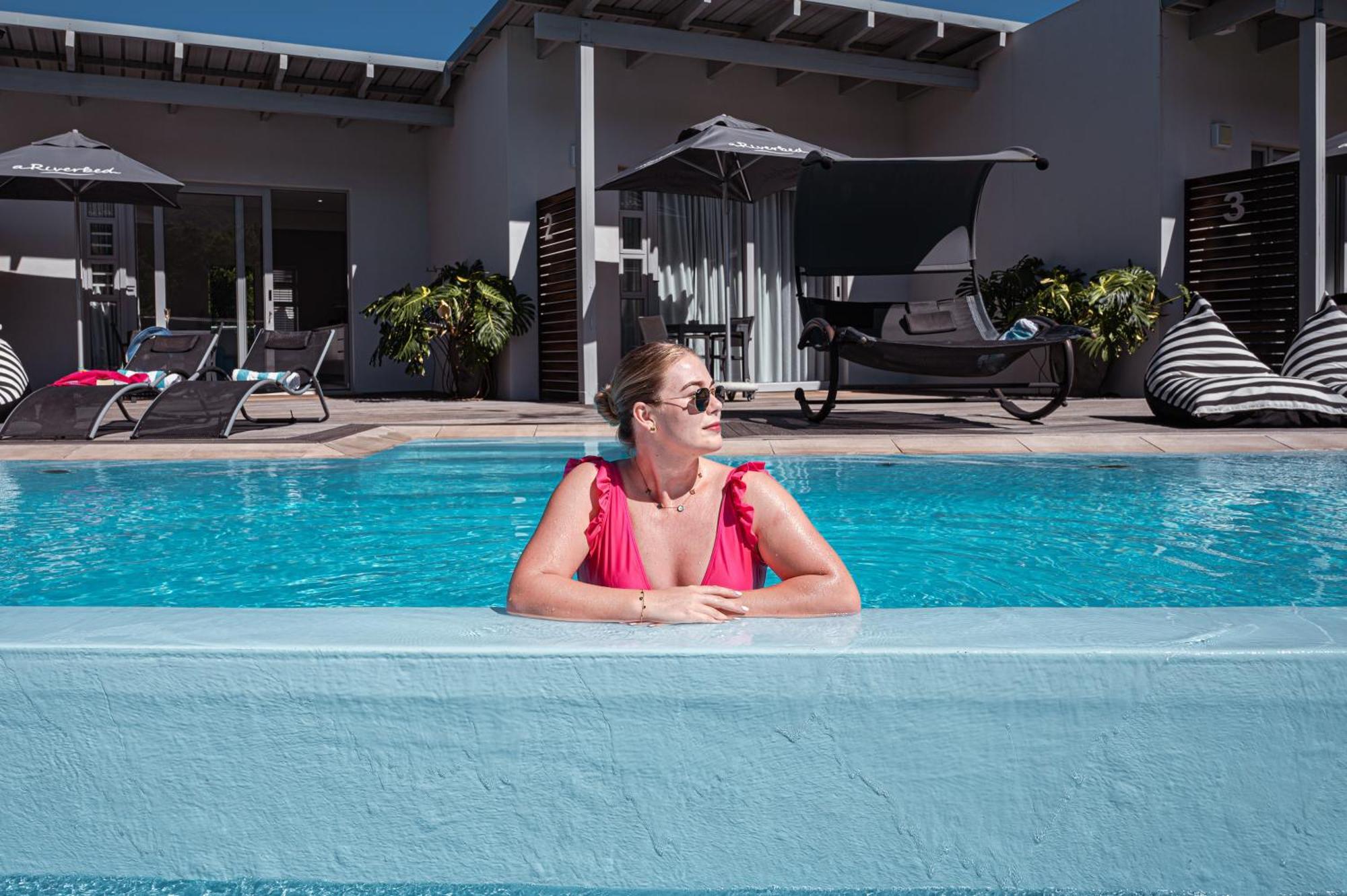 A Riverbed Guesthouse スウェレンダム エクステリア 写真